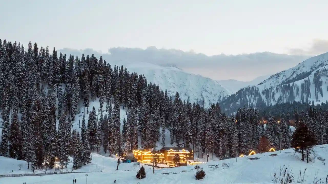 Scenic Srinagar Package - Main