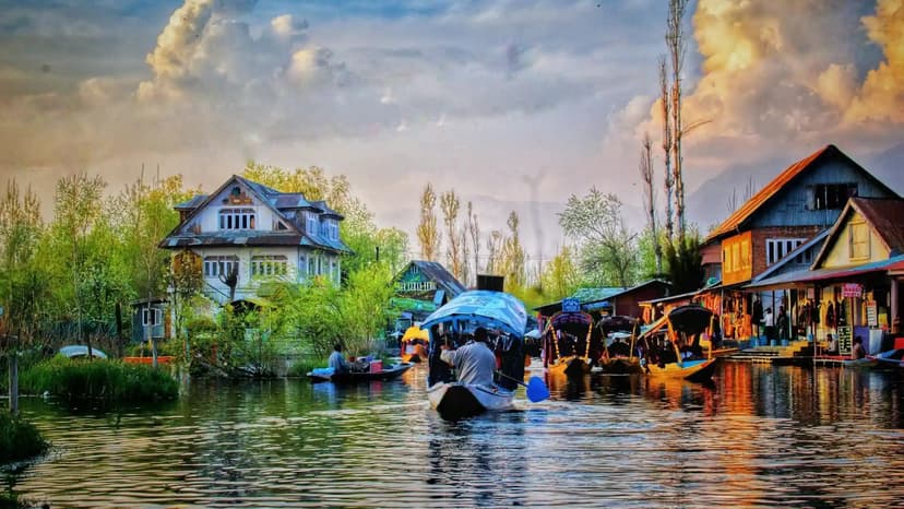Kashmir Trip Package For 4 Nights 5 Days - 2